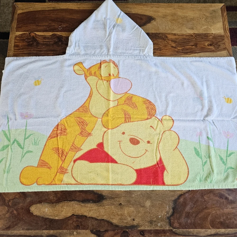 Vintage Disney Winnie The Pooh & Tigger Hooded Bath Beach Towel 48